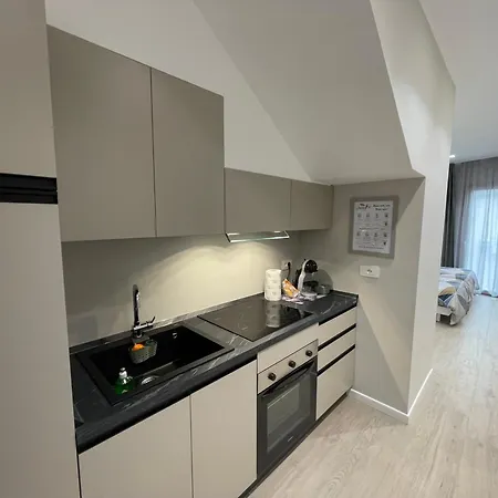 La Fenice House ماكومير